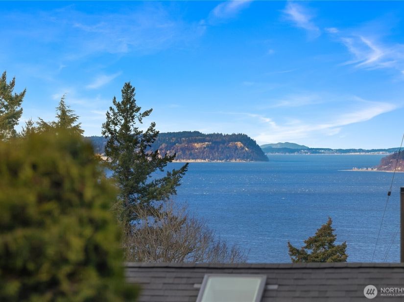 701 10th Street, Mukilteo WA 98275