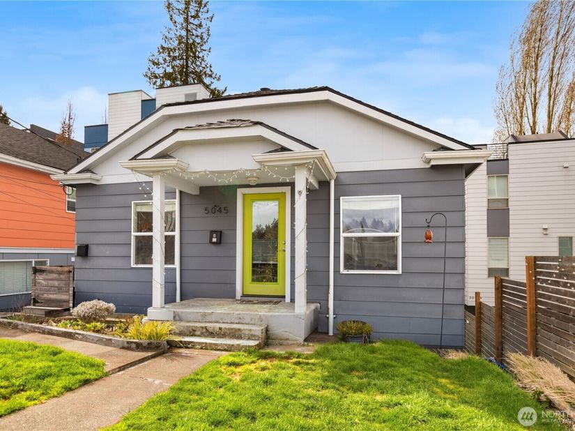 5045 37th Avenue S, Seattle WA 98118