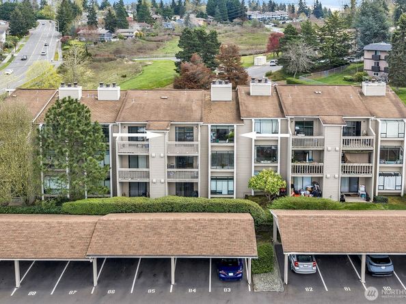1321 S Puget Drive E33, Renton WA 98055