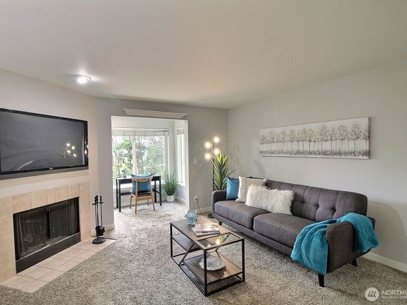 975 Aberdeen Avenue NE L202, Renton WA 98056