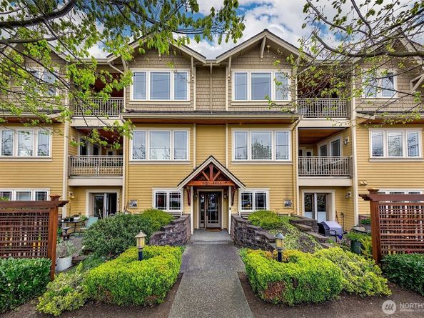 600 Bell Street 301, Edmonds WA 98020