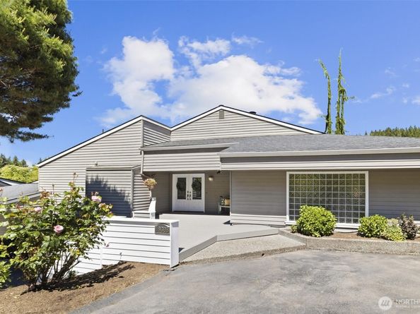 16306 Valhalla Drive, Bothell WA 98011