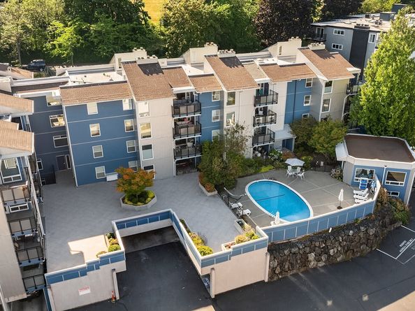2510 W Bertona 434, Seattle WA 98199