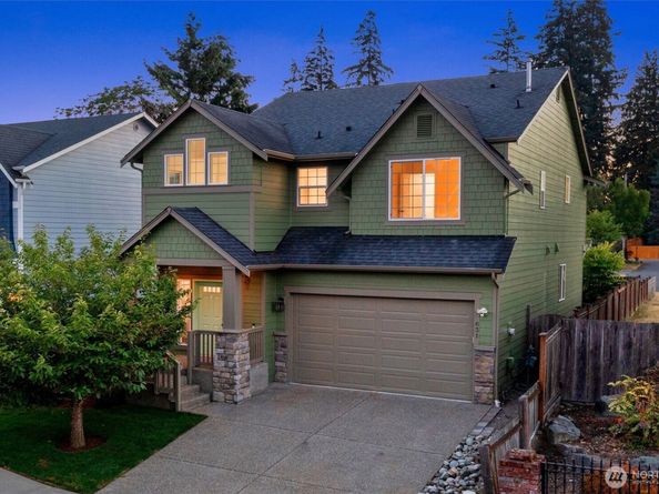 631 Ilwaco Avenue NE, Renton WA 98059