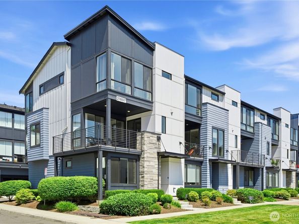 21807 24th AVE SE A, Bothell WA 98021
