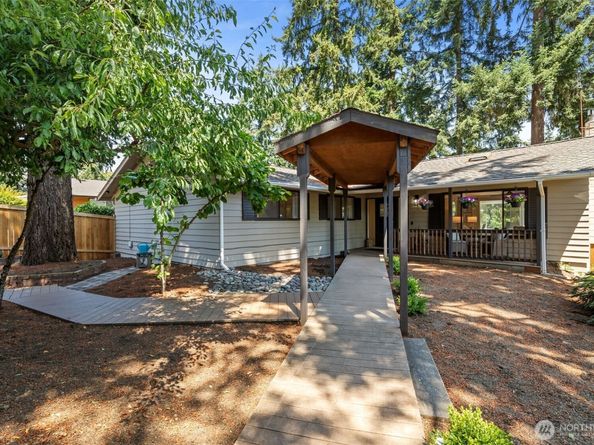 15442 SE 22nd Place, Bellevue WA 98007