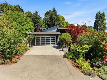 3046 SW Manning Street