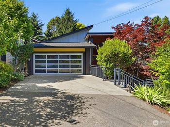3046 SW Manning Street