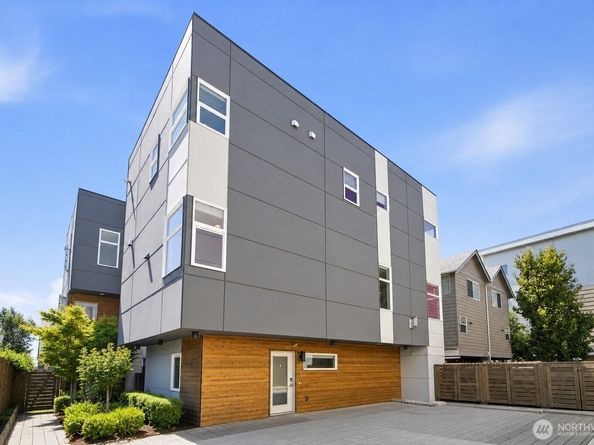 2247 NW 64th Street, Seattle WA 98107