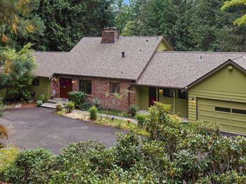 25235 SE Mirrormont Drive