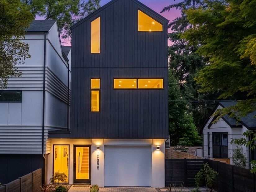 12056 20th Avenue NE, Seattle WA 98125