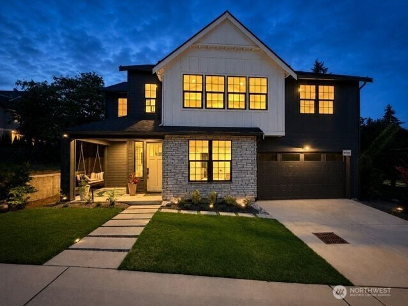 5 213th Place SW, Bothell WA 98021