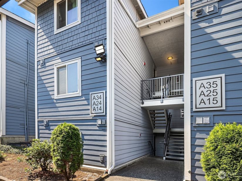 2531 S 248th Street A14, Kent WA 98032