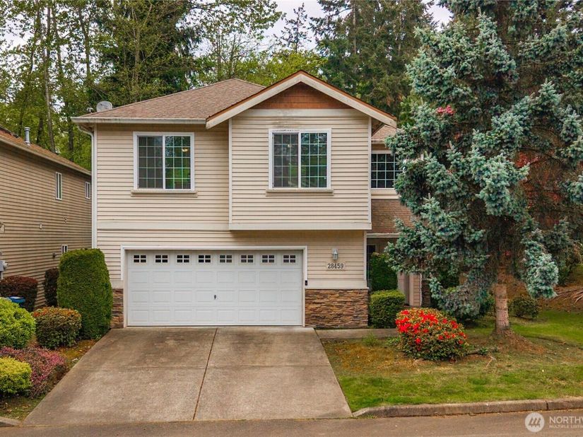 28459 34th Avenue S 71, Auburn WA 98001