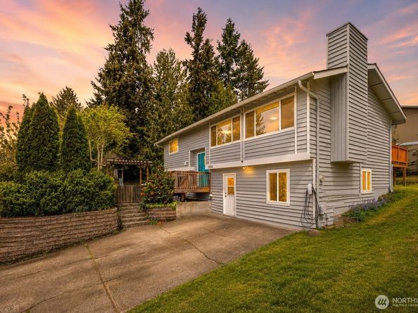 11102 126th Avenue NE, Kirkland WA 98033
