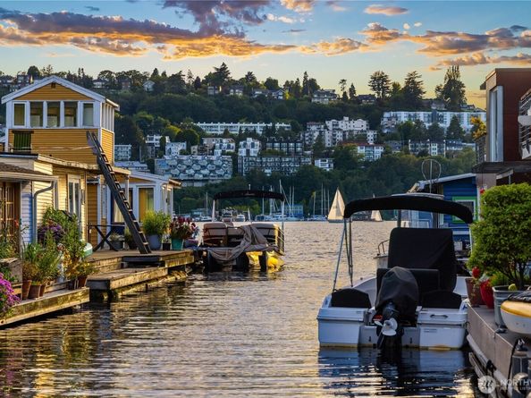 2339 Fairview Avenue E L, Seattle WA 98102