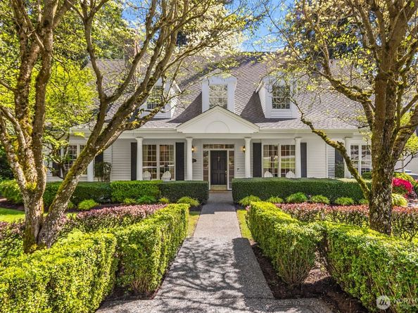 2400 100th Avenue NE, Bellevue WA 98004