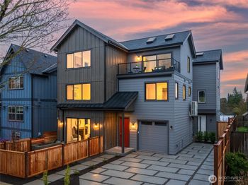 2851 NW 70th Street