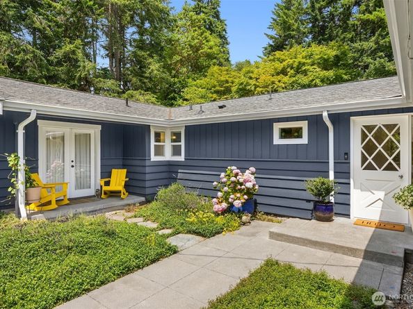 10430 NE Cascade Avenue, Bainbridge Island WA 98110