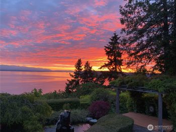11912 Marine View Drive