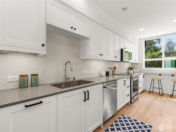 2106 NE 85th Street