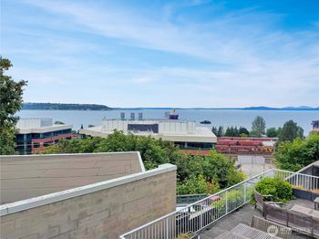 521 5th Avenue W