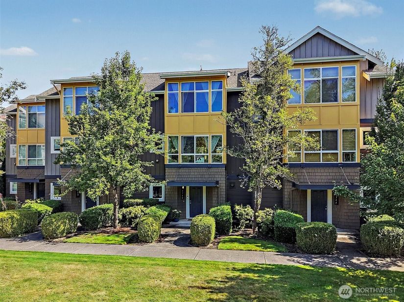 1748 24th Avenue NE, Issaquah WA 98029