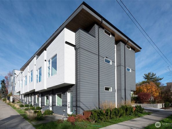 6308 26th Avenue NW, Seattle WA 98107