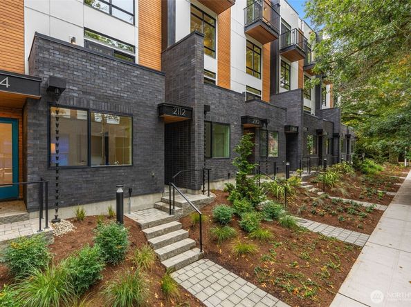 2108 1st Avenue N, Seattle WA 98109