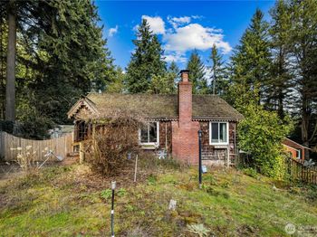 2552 NE 168th Street