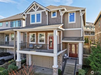 1412 Westridge Way NE