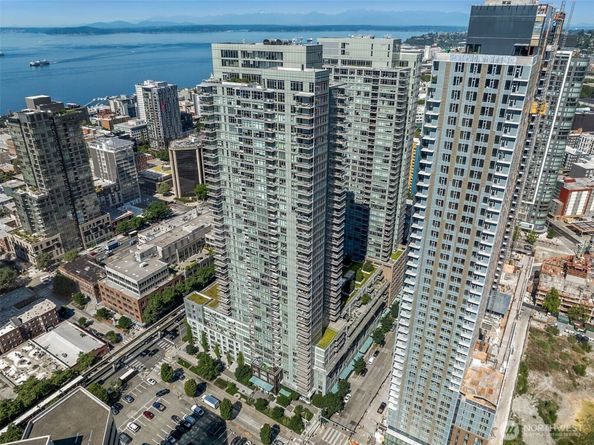 588 Bell Street 606S, Seattle WA 98121
