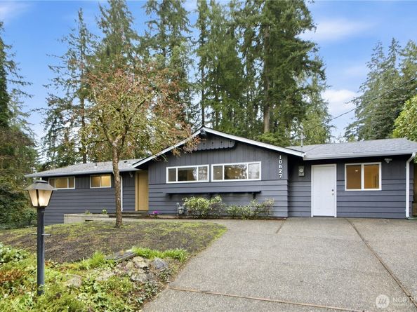 10627 SE 18th St, Bellevue WA 98004