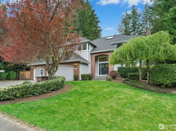 12837 197th Place NE, Woodinville WA 98077