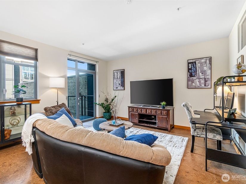 1414 12th Avenue 406, Seattle WA 98122