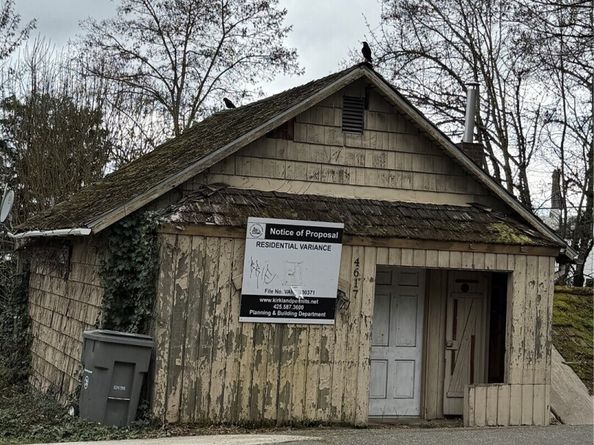 4617 Lake Washington Boulevard NE, Kirkland WA 98033
