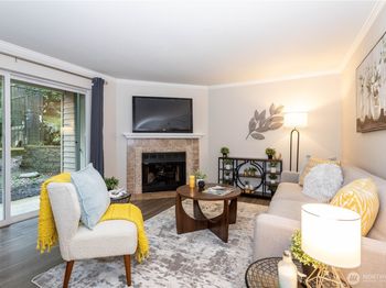 12040 100th Avenue NE