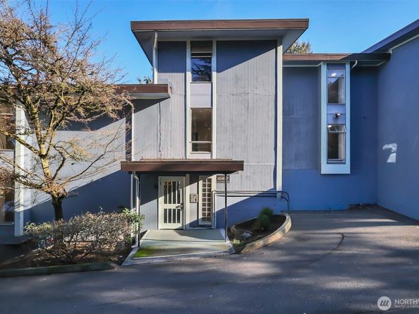 10457 DES MOINES MEMORIAL Drive S 307, Seattle WA 98168