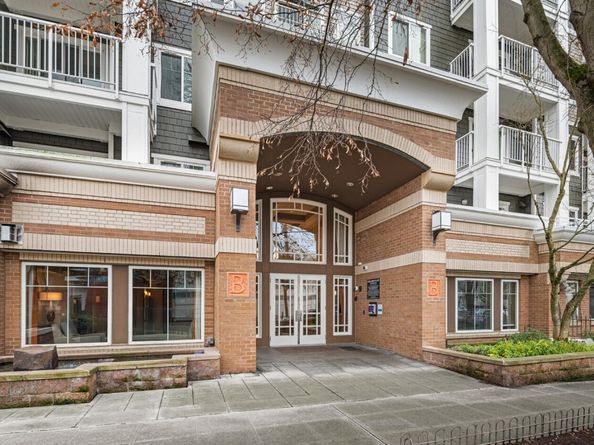 1545 NW 57th Street 502, Seattle WA 98107