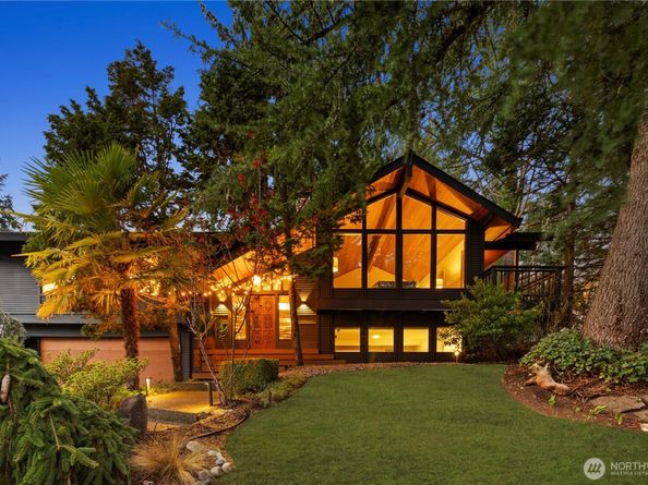 16700 SE 31st Street, Bellevue WA 98008