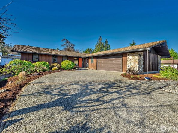 1419 179th Place NE, Bellevue WA 98008