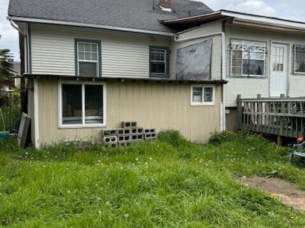 4507 S Holly Street, Seattle WA 98118