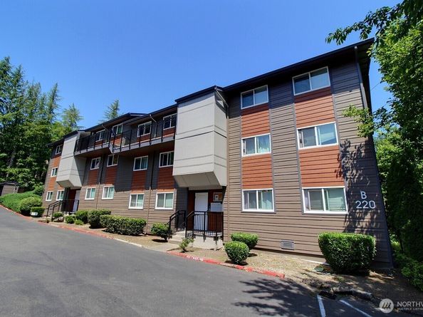 220 SW Clark Street B303, Issaquah WA 98027