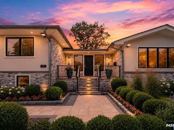 35 Jane Drive, Englewood Cliffs NJ 07632