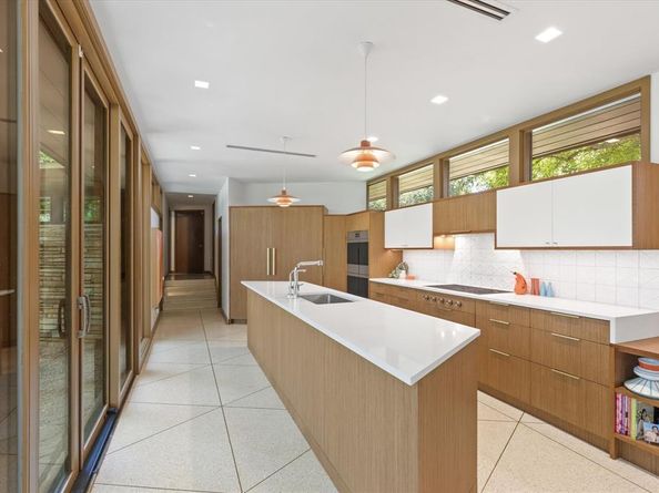 3720  Autumn Drive , Fort Worth Texas 76109