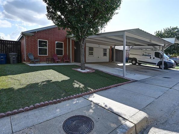 7018  Petty Lane , Dallas Texas 75217