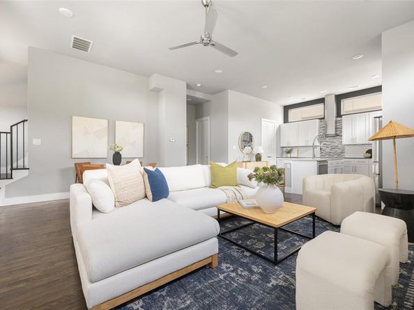 4226  Roseland Avenue  201, Dallas Texas 75204