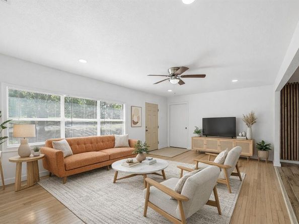 4310  Utah Avenue , Dallas Texas 75216