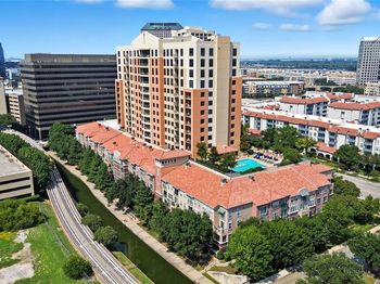 330 E Las Colinas Boulevard E