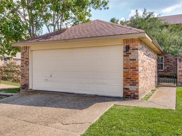 702  Pebble Beach Drive , Garland Texas 75043